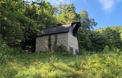 001 Mud Fork Road, Chloe, WV 25235