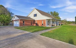 4404 Kitty Chapin, Orange, TX 77632