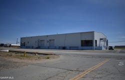 17012 Roper Street, Mojave, CA 93501