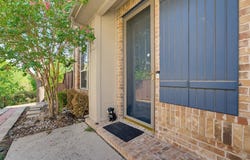 1833 Brookview Drive, Carrollton, TX 75007