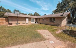 306 Kent Drive, Pittsburg, TX 75686