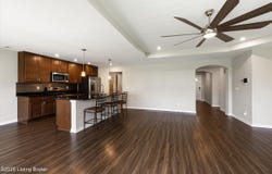 172 Sienna Dr, Shepherdsville, KY 40165