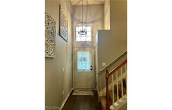 1434 S Yorkshire Drive, Broadview Heights, OH 44147