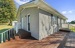 999 Oakwood Dr, Hartford, KY 42347