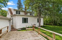 18600 Golfview Avenue, Homewood, IL 60430
