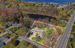 400 High, Boyne City, MI 49712-1391