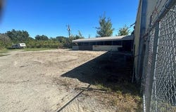 1692 J M Bailey, Eufaula, OK 74432