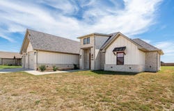 16194 Eagle Lane, Lindale, TX 75771
