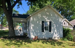 320 S Malcolm, Chanute, KS 66720