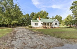 318 Murrell St, Troy, SC 29848