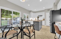 8622 LARKVIEW Lane, FAIRFAX STATION, VA 22039