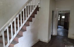 1614 7th Avenue, Terre Haute, IN 47807