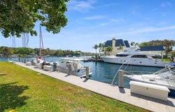 3050 NE 48th Ct, Lighthouse Point, FL 33064