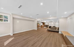 28 Ross Hall Boulevard, Piscataway, NJ 08854