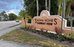 17720 NW 73rd Ave, Hialeah, FL 33015