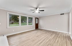 5009 Woodford Drive, Fort Wayne, IN 46835-1405