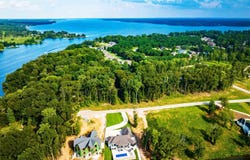 844 Bridgewater Dr, Florence, AL 35634