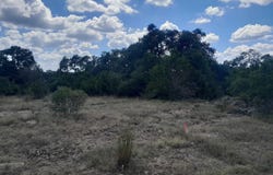 612 calvin barrett, Blanco, TX 78606