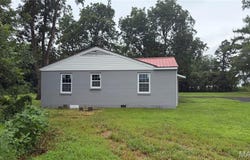 1349 County Highway, Parma, MO 63870