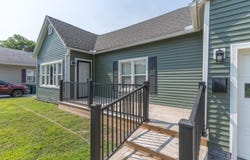 1119 High St, Moberly, MO 65270