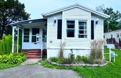 38 Pine Cir, Sauquoit, NY 13456