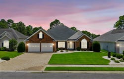 266 Wedgefield Dr., Conway, SC 29526