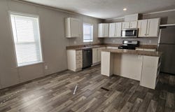 37 Birch Ct, Belleville, MI 48111