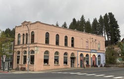 100 S Bridge St, Palouse, WA 99161