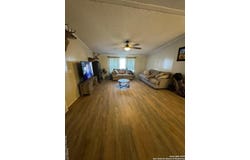 606 N MAIN ST, Cotulla, TX 78014