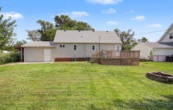 380 N 3rd Street, IA 50154