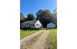 372 E Jefferson Street, Jefferson, OH 44047