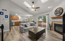 955 Ascot Drive, Elgin, IL 60123