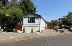 37600 SUNSET St, Sandy, OR 97055