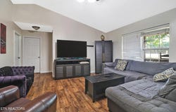 1414 Pilgrim Drive, Grimsley, TN 38565