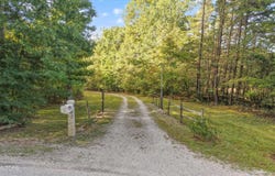 Sunbright, TN 37872