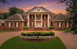3440 PINEBRAKE Cv, Memphis, TN 38125