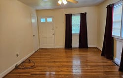 703 Raleigh St, Roanoke Rapids, NC 27870