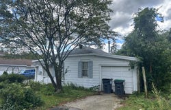 108 Gullott Drive, Rotterdam, NY 12306