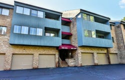 3221 Hilltop Rd, Mahwah Twp., NJ 07430-2292