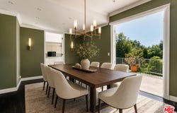 9430 Readcrest Dr, Beverly Hills, CA 90210