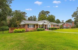 803 Woodland Dr., Kingstree, SC 29556