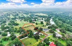 5 Augusta Drive, Seguin, TX 78155
