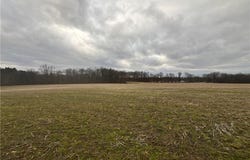 St Route 225, Diamond, OH 44412
