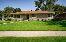 2011 Douglas Street, Joliet, IL 60435