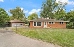 614 Lynn Road, New Albany, IN 47150