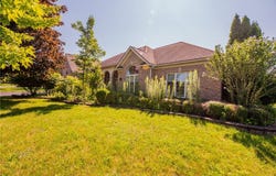 34 Olde Prestwick Way, Penfield, NY 14526