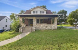 320 N River Boulevard, Independence, MO 64050