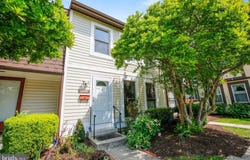 2448 SUN VALLEY Circle, SILVER SPRING, MD 20906