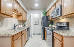 5714 Cedar Creek Drive, Benbrook, TX 76109