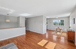 1733 Lake Front Dr NE, Solon, IA 52333